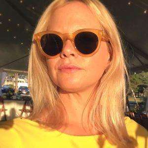 Meet your Posher, Liz